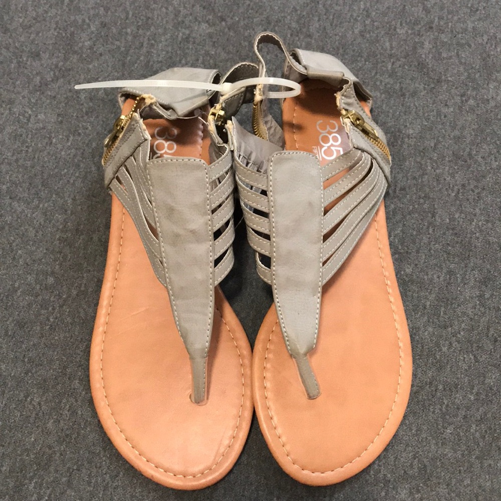🌼🌼Sandals🌼🌼